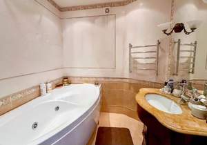 3-к квартира, вторичка, 84м2, 10/18 этаж