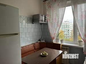 3-к квартира, вторичка, 61м2, 9/9 этаж