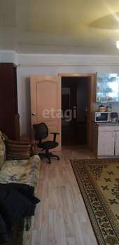 2-к квартира, вторичка, 65м2, 1/1 этаж