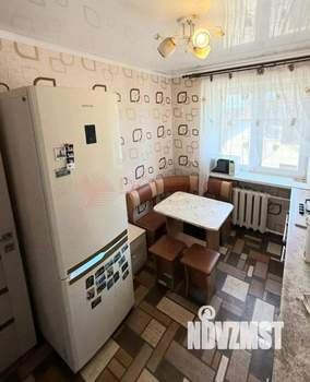 1-к квартира, вторичка, 38м2, 4/4 этаж