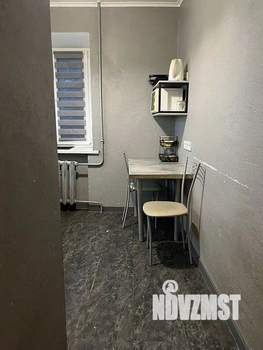 2-к квартира, вторичка, 42м2, 1/5 этаж
