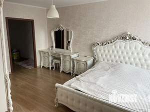 4-к квартира, вторичка, 93м2, 9/10 этаж