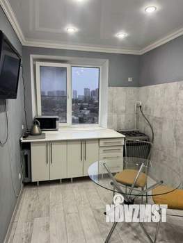 3-к квартира, вторичка, 65м2, 9/9 этаж