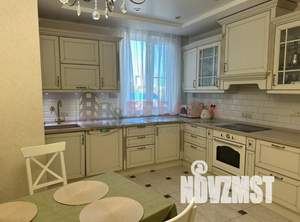 2-к квартира, вторичка, 82м2, 8/19 этаж