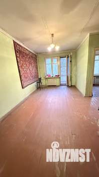 2-к квартира, вторичка, 44м2, 3/5 этаж