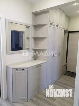 2-к квартира, вторичка, 56м2, 10/18 этаж