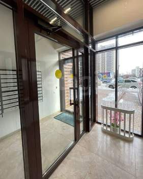 2-к квартира, вторичка, 69м2, 8/18 этаж