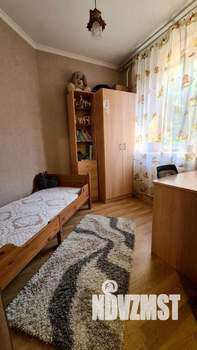 4-к квартира, вторичка, 94м2, 2/4 этаж