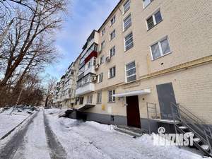 2-к квартира, вторичка, 44м2, 1/5 этаж