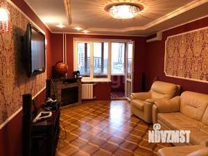 3-к квартира, вторичка, 100м2, 8/10 этаж