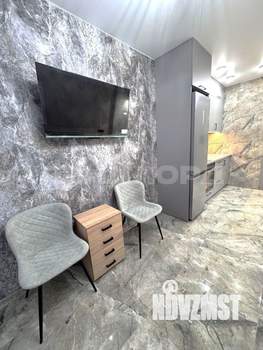 Студия квартира, вторичка, 27м2, 13/25 этаж