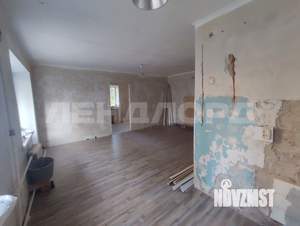 2-к квартира, вторичка, 42м2, 3/5 этаж