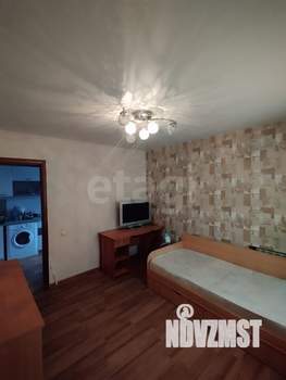 2-к квартира, вторичка, 40м2, 1/9 этаж