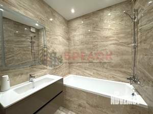 4-к квартира, вторичка, 73м2, 9/20 этаж