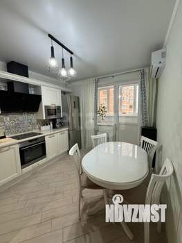 2-к квартира, вторичка, 77м2, 15/24 этаж