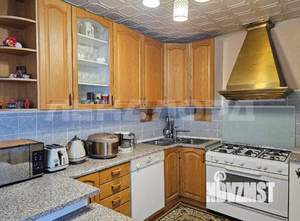 4-к квартира, вторичка, 122м2, 3/10 этаж