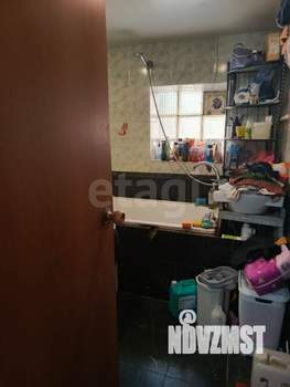 4-к квартира, вторичка, 63м2, 1/1 этаж