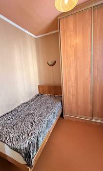 3-к квартира, вторичка, 42м2, 2/2 этаж