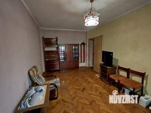3-к квартира, вторичка, 61м2, 1/4 этаж