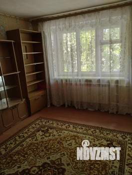 2-к квартира, вторичка, 45м2, 1/5 этаж