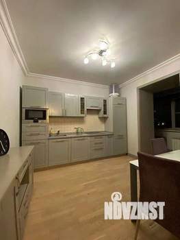 3-к квартира, вторичка, 80м2, 6/15 этаж