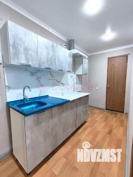 2-к квартира, вторичка, 33м2, 1/5 этаж