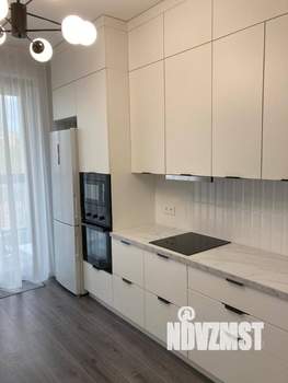 1-к квартира, вторичка, 40м2, 7/25 этаж