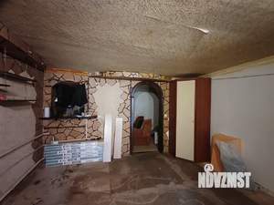 2-к квартира, вторичка, 32м2, 1/1 этаж