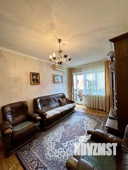 3-к квартира, вторичка, 58м2, 8/10 этаж