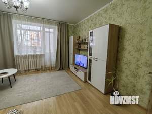 3-к квартира, вторичка, 61м2, 1/4 этаж