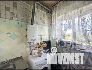 3-к квартира, вторичка, 58м2, 6/6 этаж