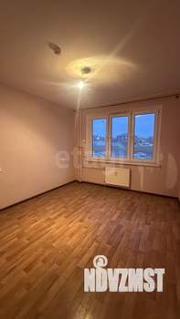 3-к квартира, вторичка, 77м2, 2/18 этаж