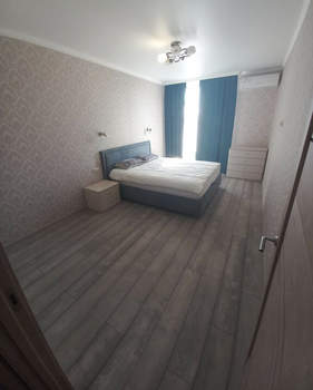 2-к квартира, вторичка, 54м2, 1/25 этаж