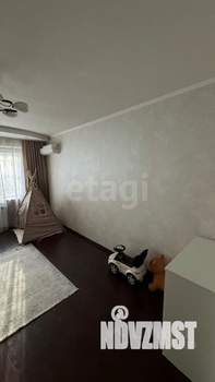 2-к квартира, вторичка, 52м2, 1/10 этаж