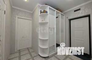 3-к квартира, вторичка, 64м2, 19/22 этаж