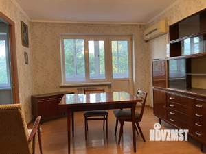 4-к квартира, вторичка, 62м2, 5/5 этаж