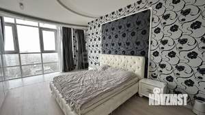2-к квартира, вторичка, 130м2, 14/20 этаж