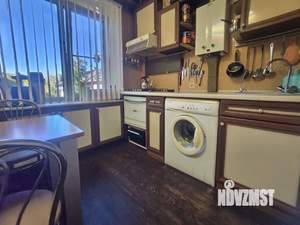 3-к квартира, вторичка, 58м2, 2/5 этаж