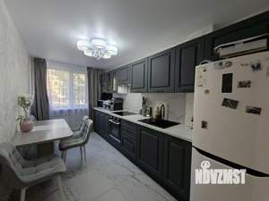 3-к квартира, вторичка, 65м2, 1/10 этаж