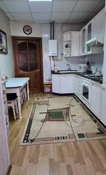 4-к квартира, вторичка, 94м2, 2/4 этаж