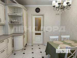 2-к квартира, вторичка, 82м2, 8/19 этаж