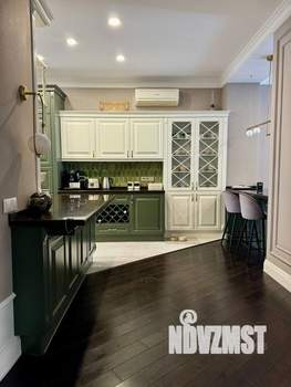 3-к квартира, вторичка, 130м2, 3/20 этаж