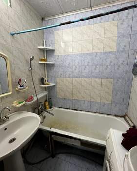 3-к квартира, вторичка, 64м2, 1/9 этаж