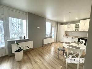 Студия квартира, вторичка, 33м2, 7/19 этаж