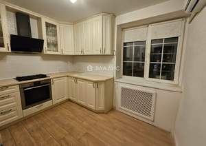 4-к квартира, вторичка, 105м2, 4/10 этаж