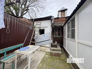 2-к квартира, вторичка, 54м2, 1/1 этаж