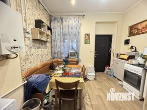 2-к квартира, вторичка, 54м2, 1/1 этаж