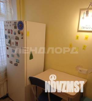 2-к квартира, вторичка, 47м2, 1/3 этаж