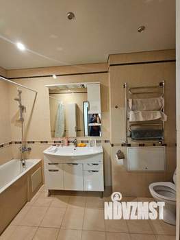 2-к квартира, вторичка, 64м2, 10/16 этаж