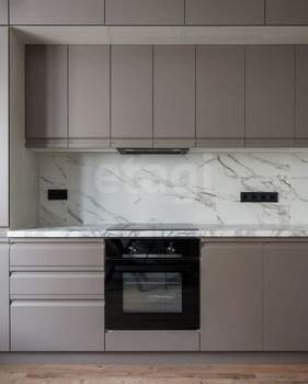 1-к квартира, вторичка, 37м2, 8/17 этаж